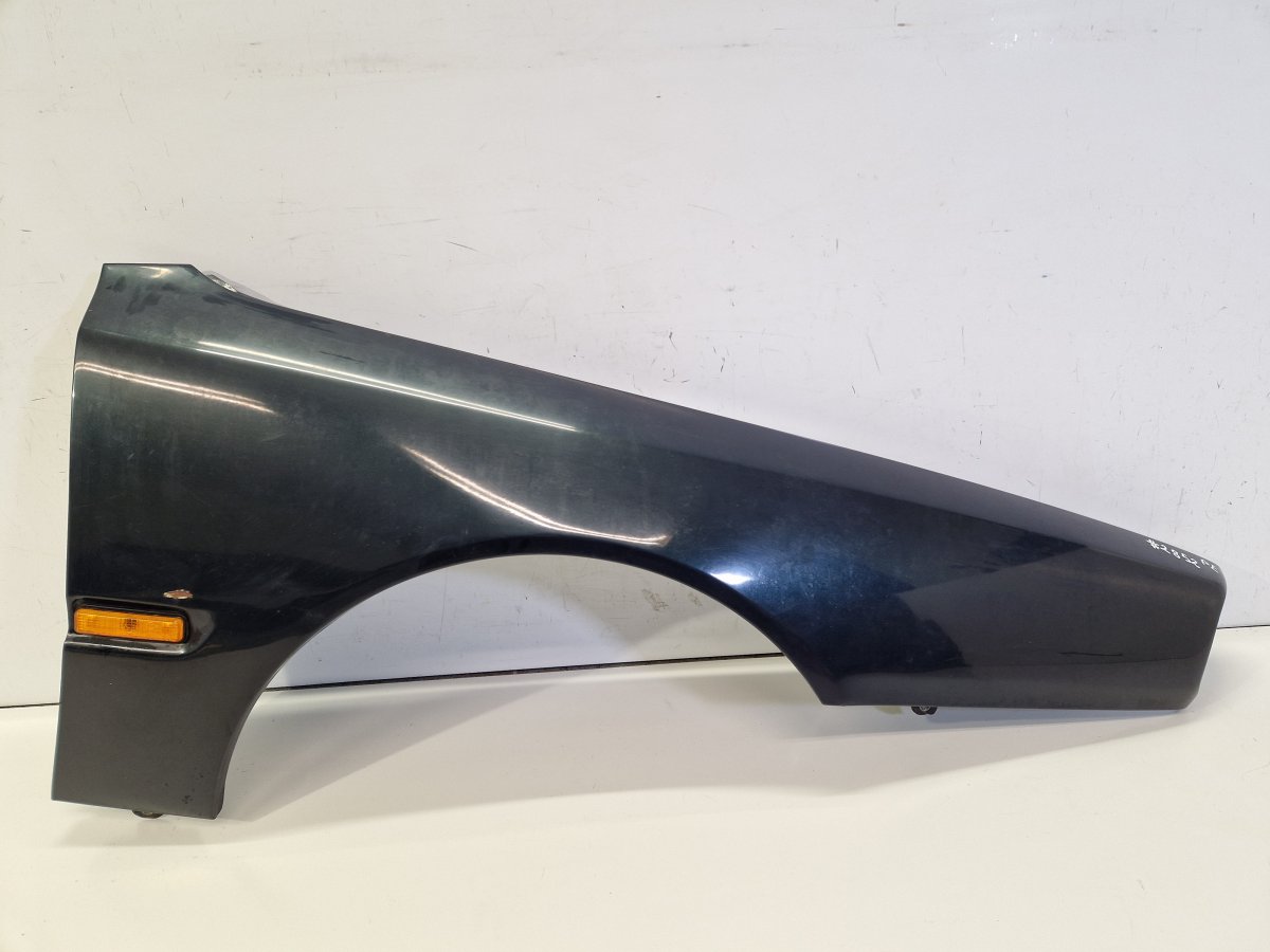 Maserati Quattroporte Fender Front Right 372500302 Fender Front Right MASERATI QUATTROPO...