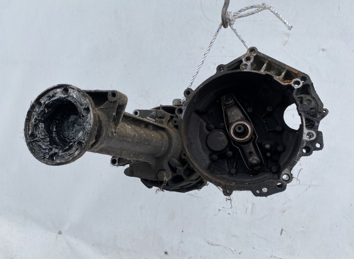 Volkswagen Transporter (T3, Caravelle, Multivan) Gearbox CCX Gearbox VW TRANSPORTER T4 (70X, 7D) (1990-2...
