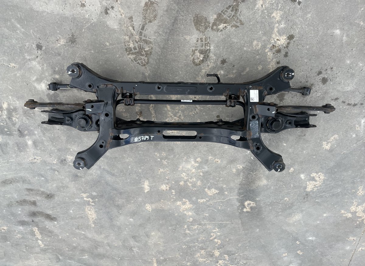 Kia Sportage Балка заднего моста 55405D7000 55210D3050 Rear axle Beam KIA SPORTA...