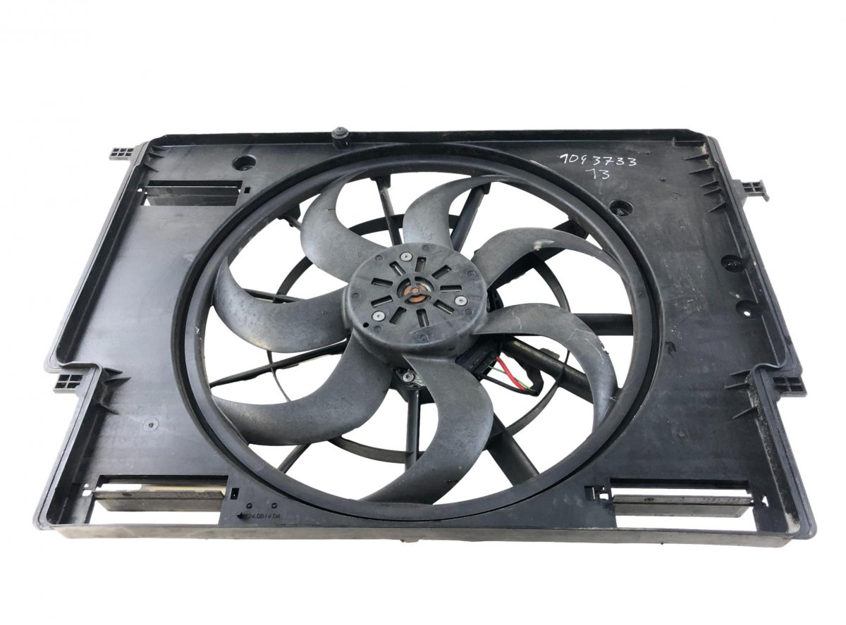 Volvo XC40 / EX40 Radiator Fan Electric 32222109 Radiator Fan Electric VOLVO XC40 / EX4...