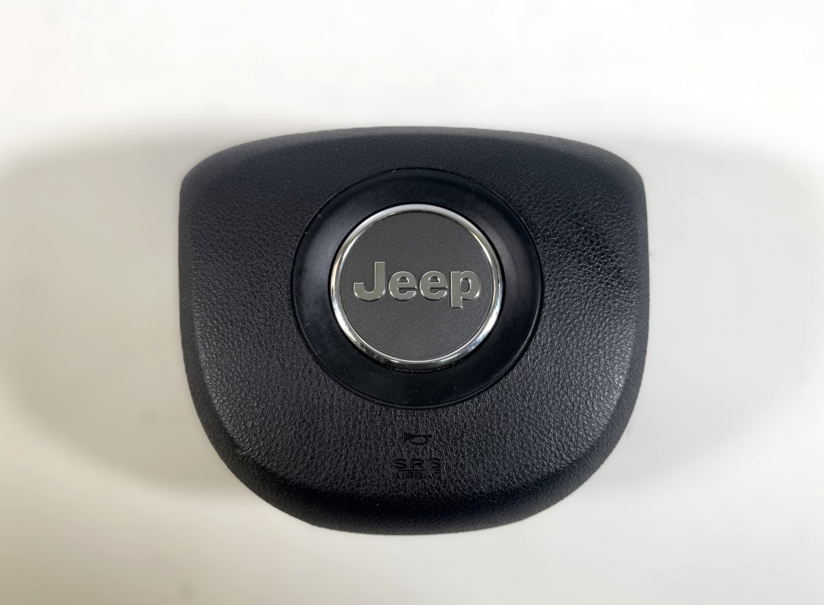 Jeep Grand Cherokee (WK) Steering Wheel Airbag 1WE131X9AH DAB31046 0589P1000586 Steering Wheel...