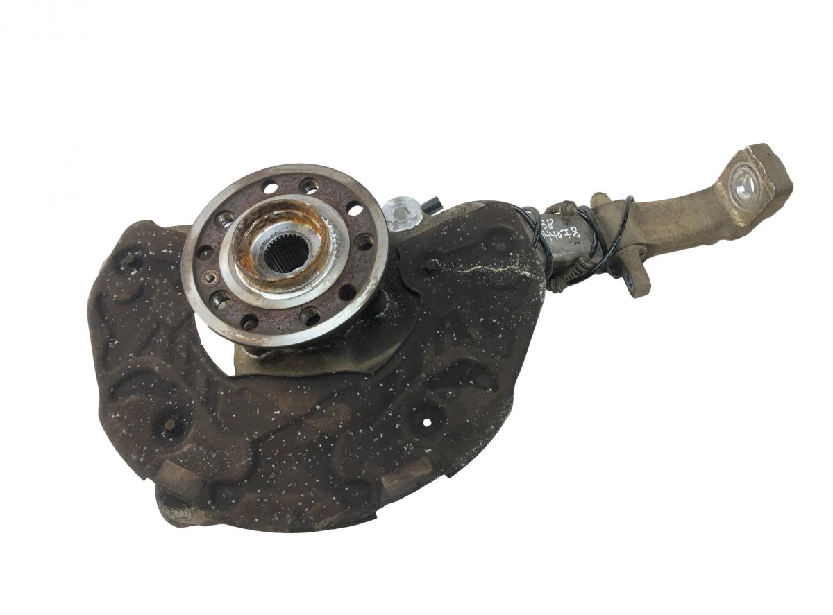 Mercedes-Benz A (W176) Wheel bearing housing front right A2053326600 Wheel bearing housing front right M...