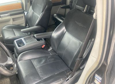Set med säten CHRYSLER VOYAGER V (RT) (2007-2016)