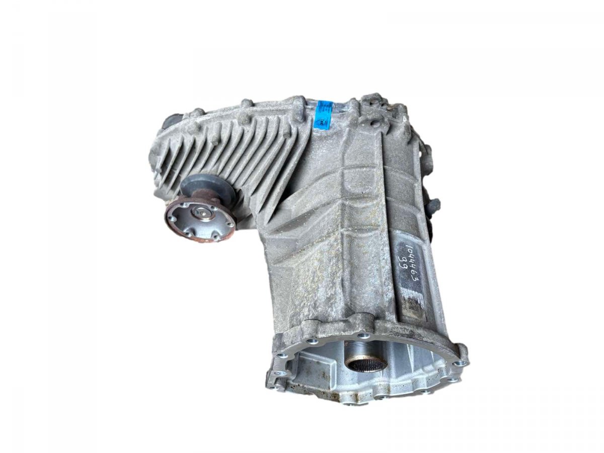 Audi Q7 (4L) Vahekast / nurkreduktor 0BU341010N Transfer Box AUDI Q7 (4L) (2006-2015...