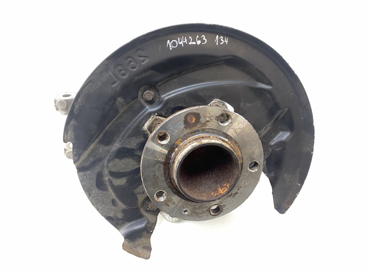Peugeot 508 Wheel bearing housing rear left 9818243380 Wheel bearing housing rear left PEUG...