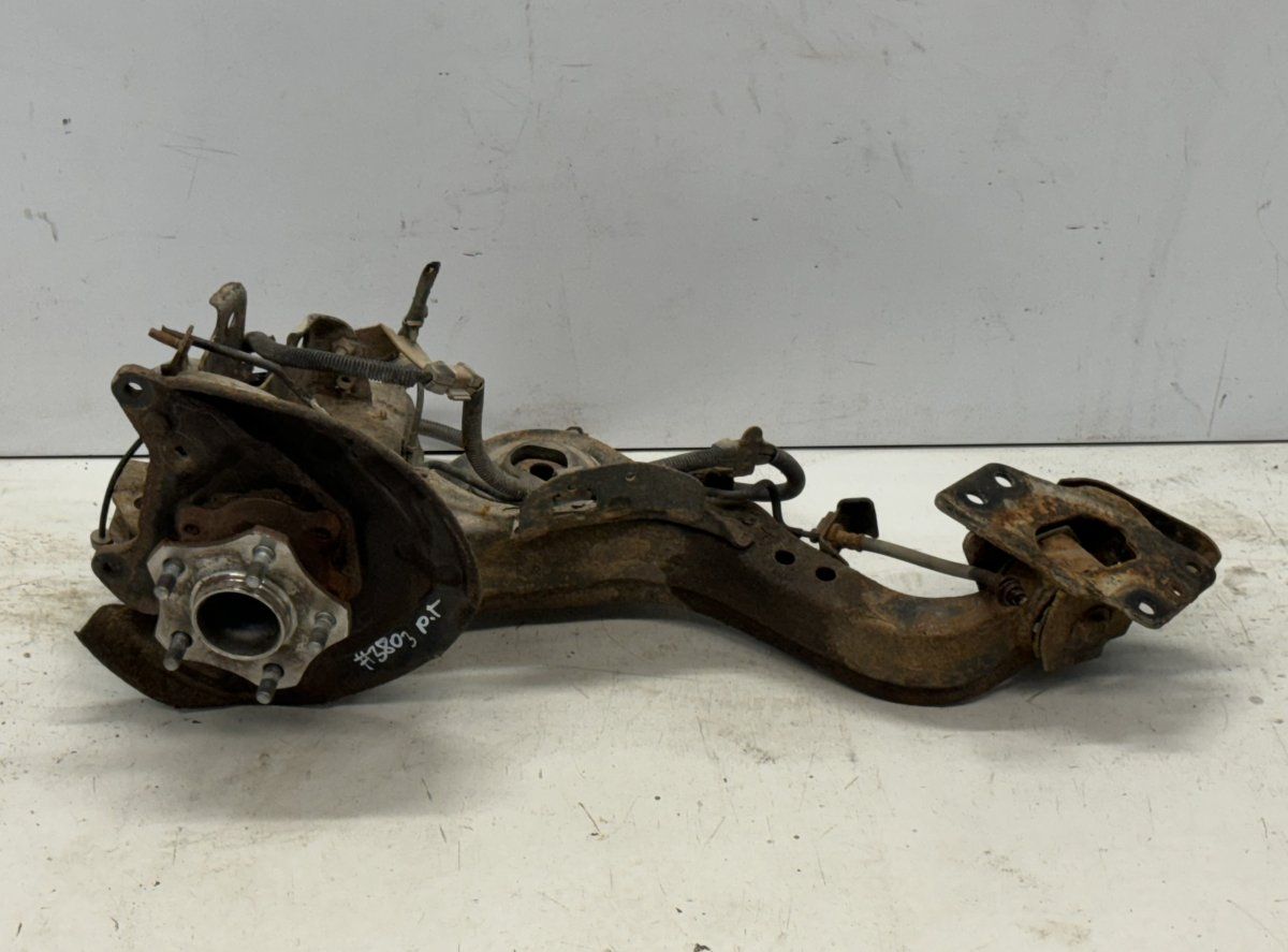 555014CA0C Wheel bearing housing rear right NISSAN X-TRAIL III (T32) (2013-2022)