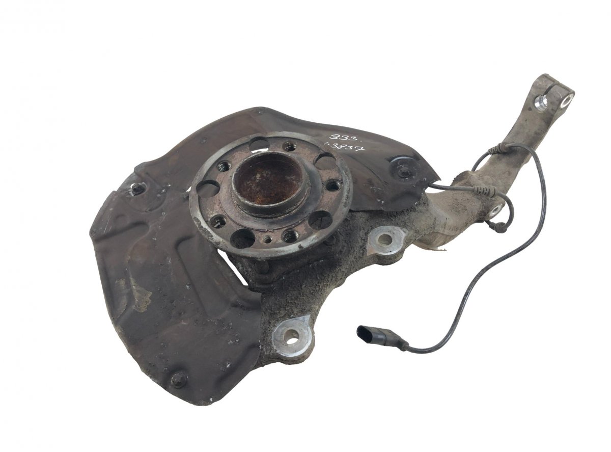 Mercedes-Benz A (W176) Wheel bearing housing front left A2223321901 Wheel bearing housing front left ME...