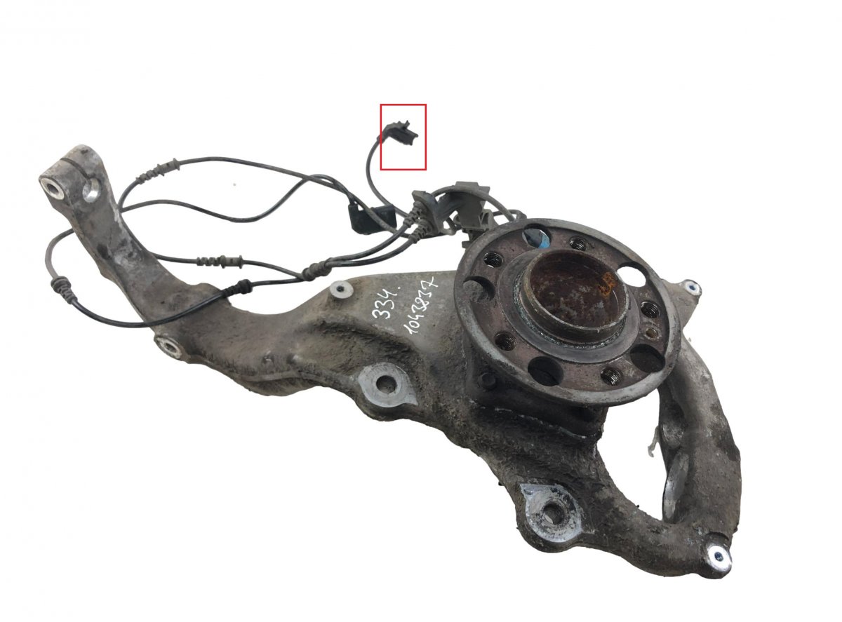 Mercedes-Benz A (W176) Wheel bearing housing front right A2223322001 Wheel bearing housing front right M...