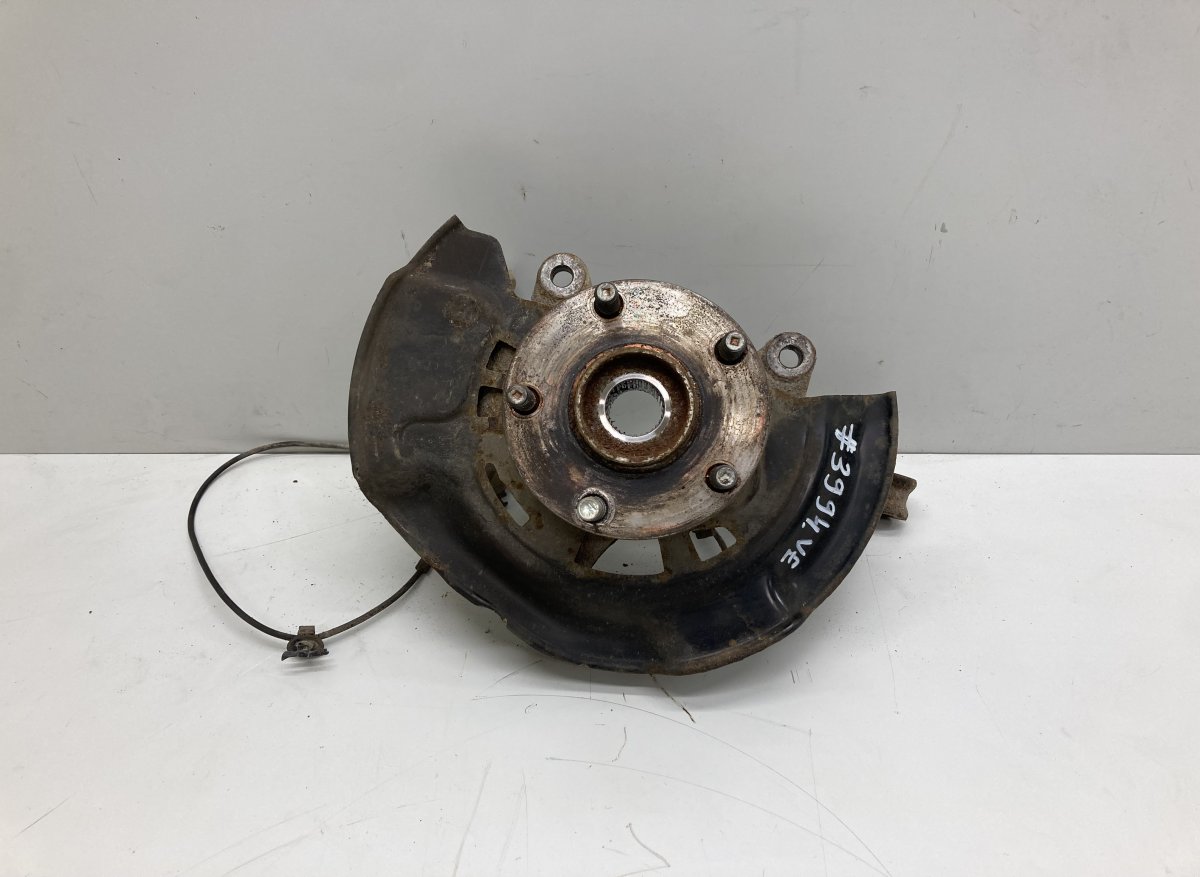 Toyota RAV4 (XA30) Wheel bearing housing front left