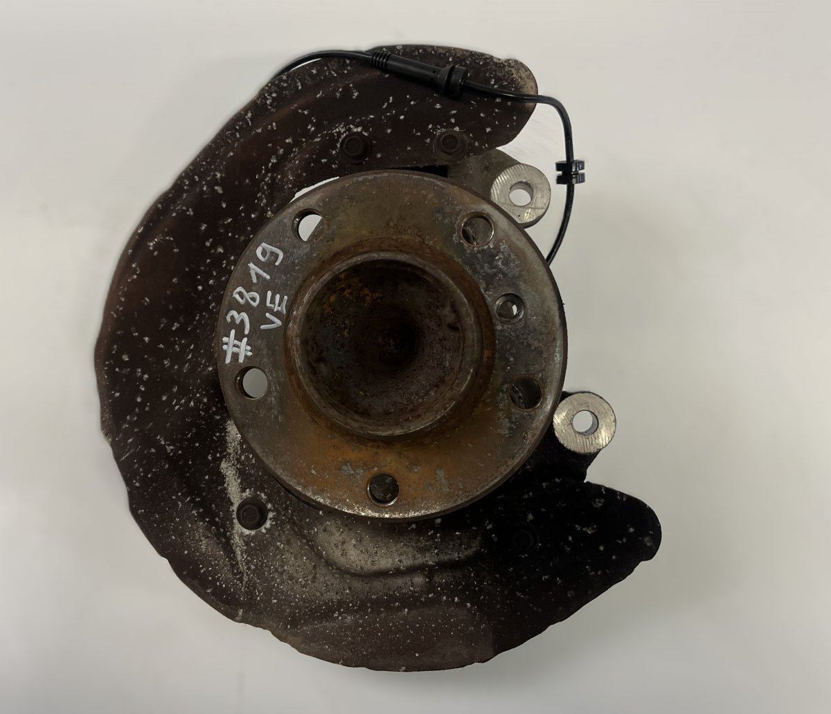 BMW 1 (E81 / E82 / E87 / E88) Wheel bearing housing front left 31216792285 34116792235 Wheel bearing housing f...