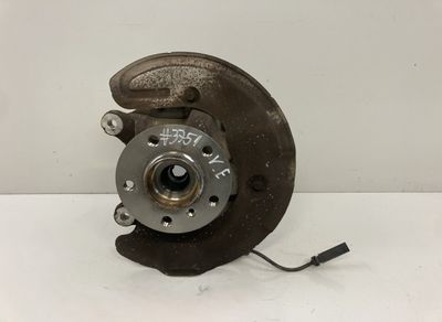 6870837 687083702 Riteņa gultņa korpuss priekšējais kreisais BMW 2 Active Tourer (F45, F46) (2013-2021)