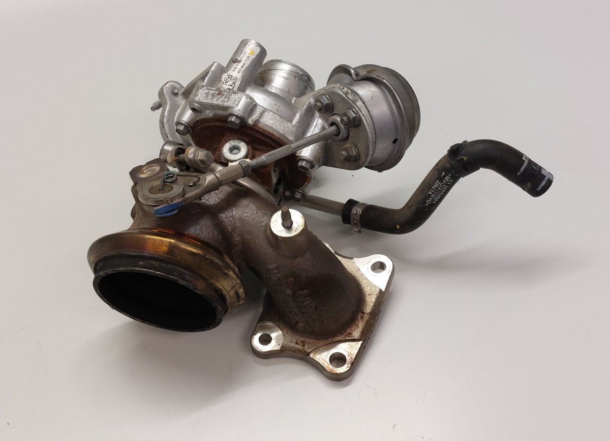 Peugeot 308 Turbocharger 9810681380C Turbocharger PEUGEOT 308 II (T9) (2...