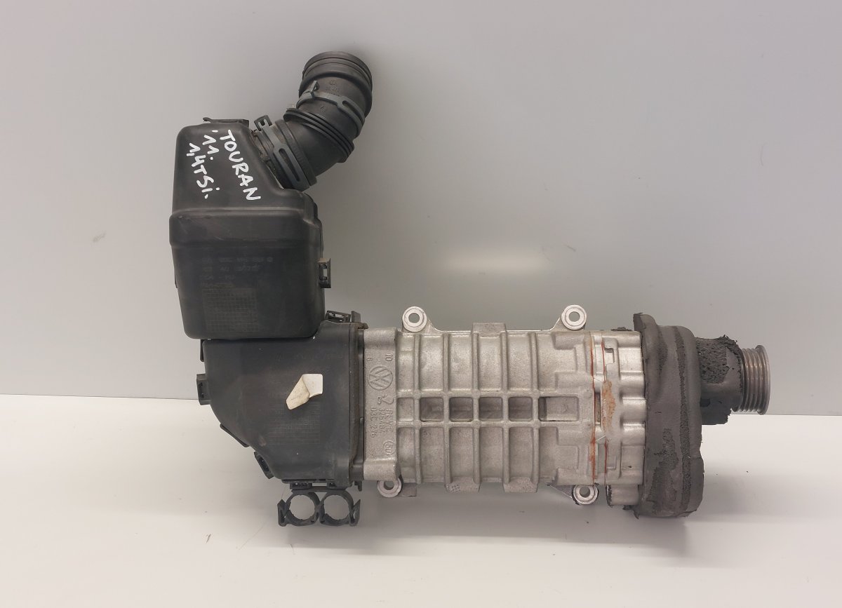 Volkswagen Touran Turbocharger 03C145601E 32548403C276 32548403C 03C145851E 03...