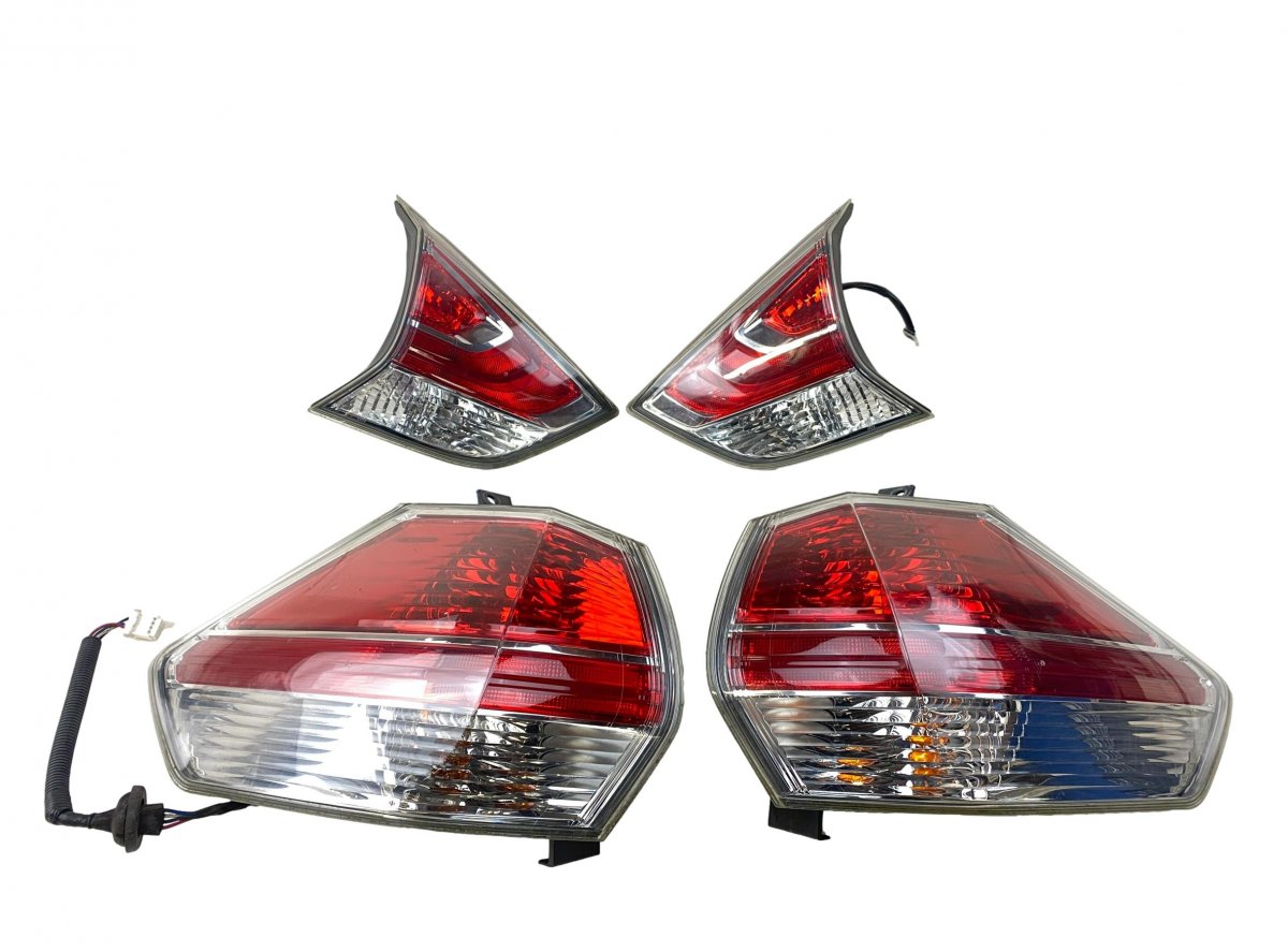 Nissan X-Trail Tail lights set/kit 265554CA0C 265504CA0C Tail lights set/kit NISSA...