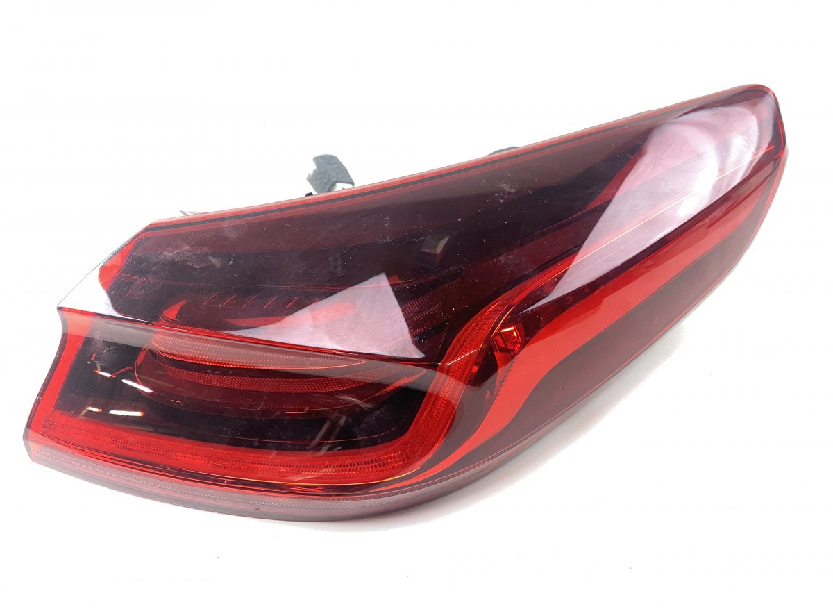 Kia Ceed (CD) Tail light, right 92402J7350 Tail light, right KIA XCEED (CD) (20...