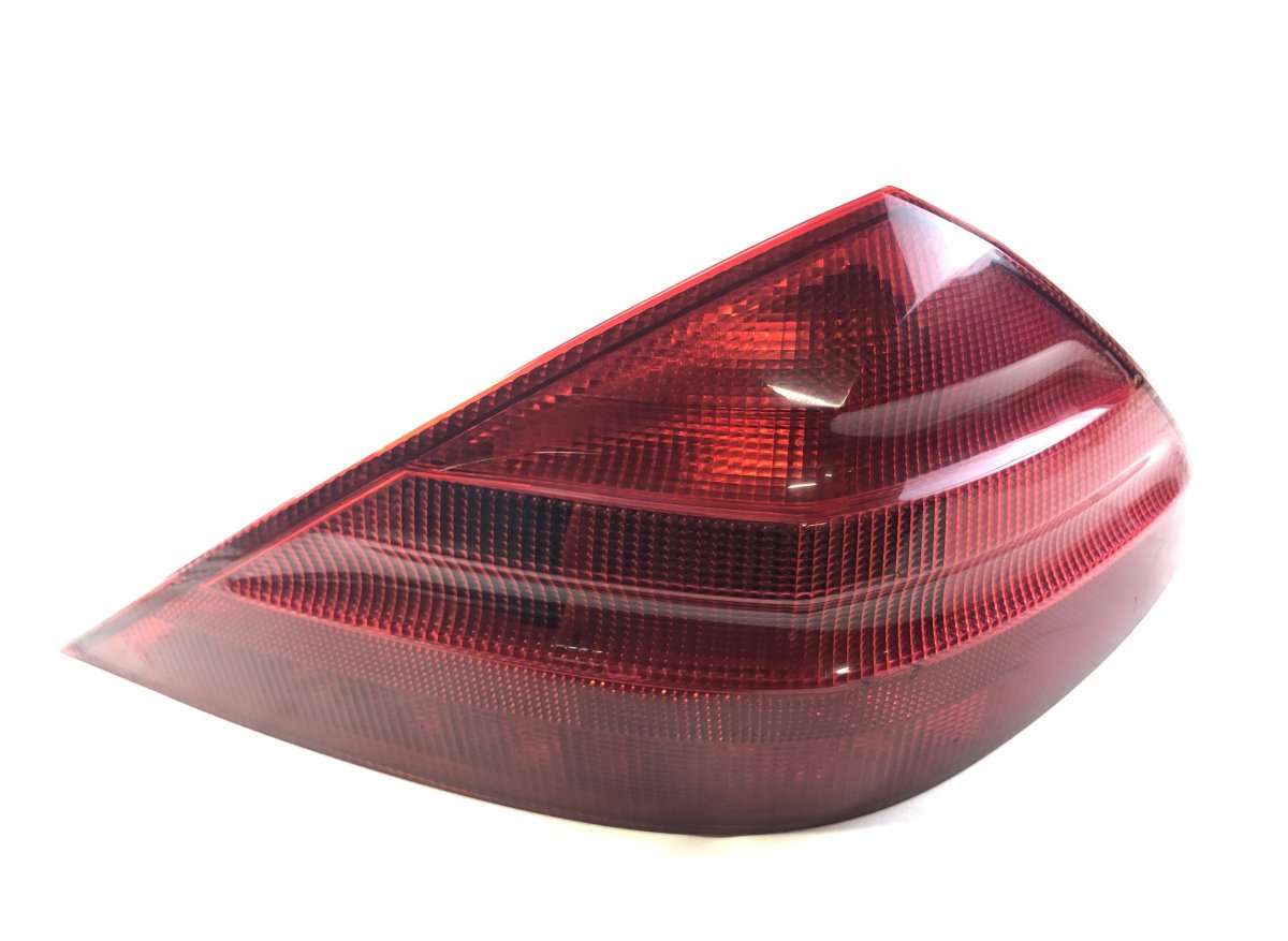 Mercedes-Benz A (W168) Tail light, right A2308200264 Tail light, right MERCEDES-BENZ SL-...