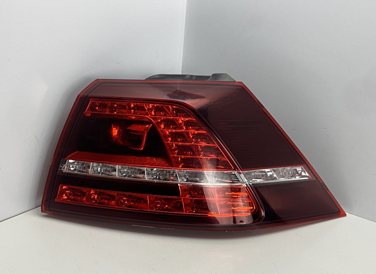 Volkswagen Golf 6 Tail light, right 81230201 Tail light, right VW GOLF VII (5G1, BA...