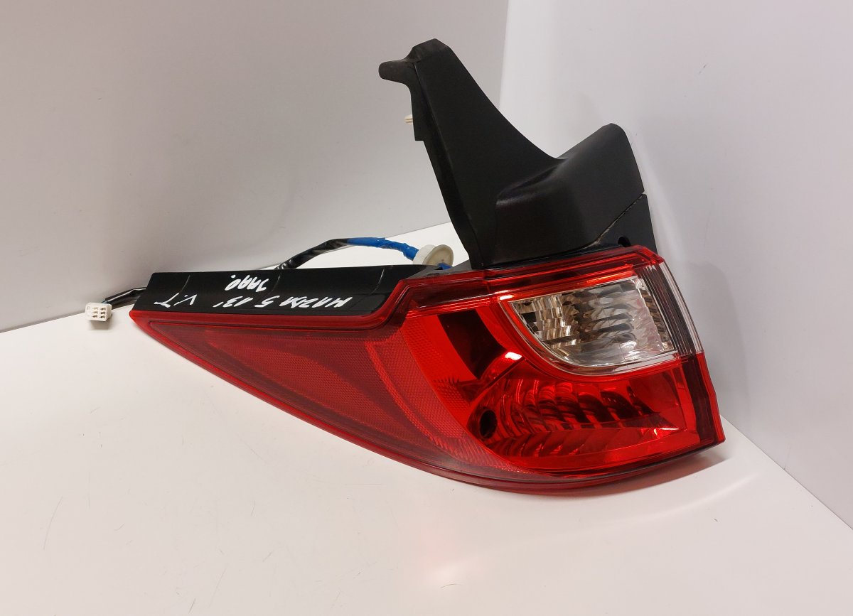 Mazda 5 (CW) tail light left C51351160 C513508F1 Tail light left MAZDA 5 (CW...