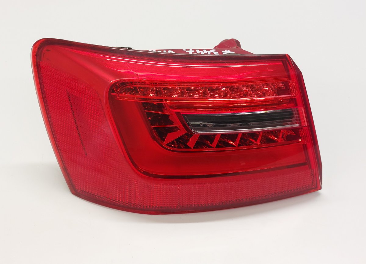 Audi A6 (C7) tail light left 4G9945095B Tail light left AUDI A6 / A6 ALLROAD...