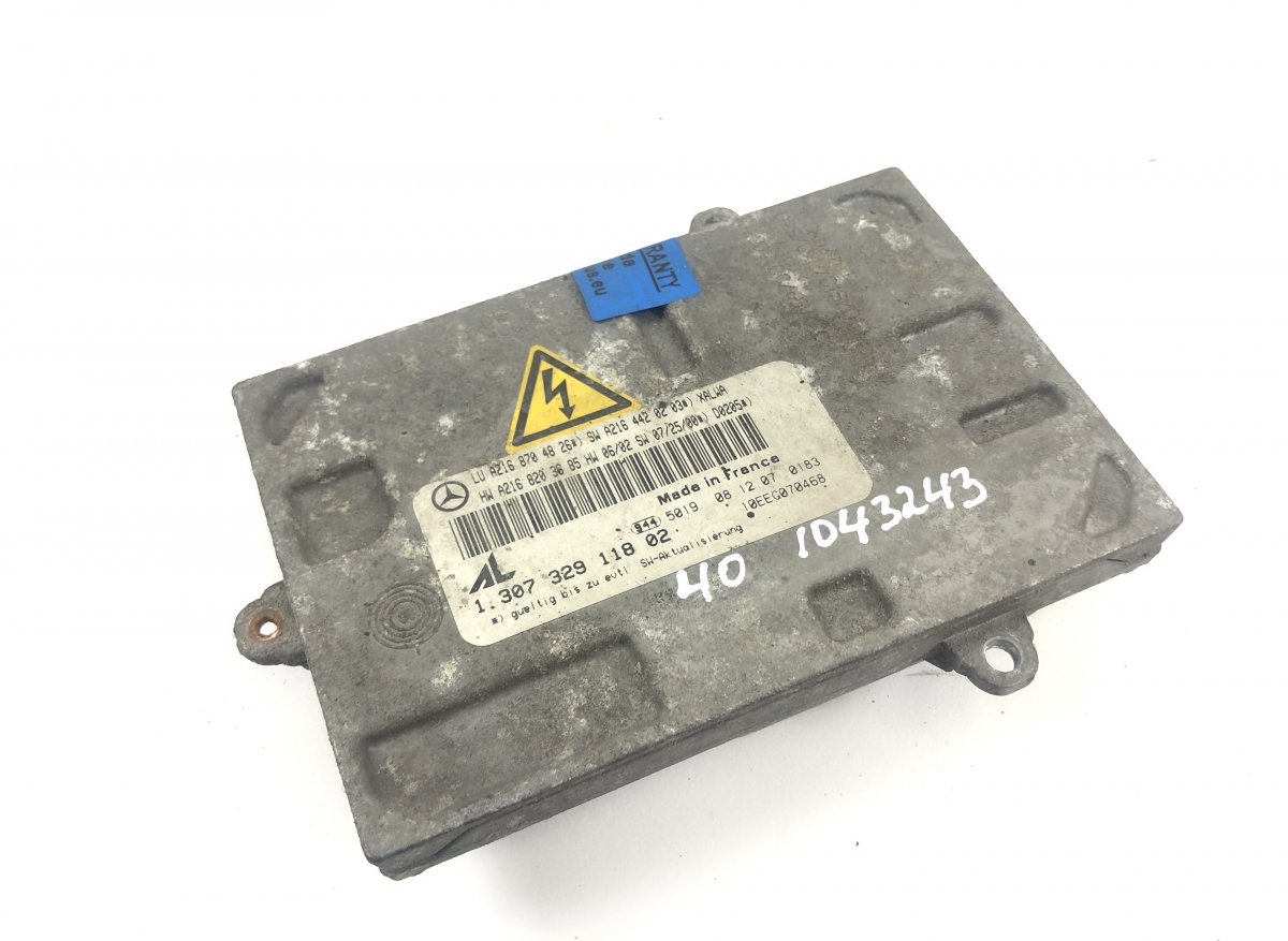 Mercedes-Benz C (W204) Xenon control unit right 130732920002 130732911801 1307329154 1307329114...