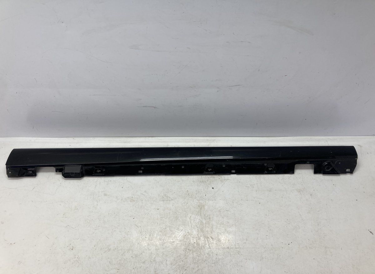 A2066981000 A2066905400 Side Skirt Right MERCEDES-BENZ C-CLASS (W206) (2021-)