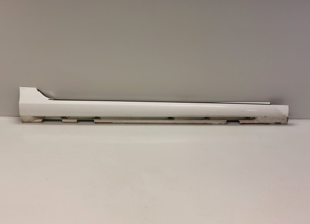 Volvo S60 küljekarp (parem) 39811942 Side Skirt Right VOLVO S60 II / V60 I ...
