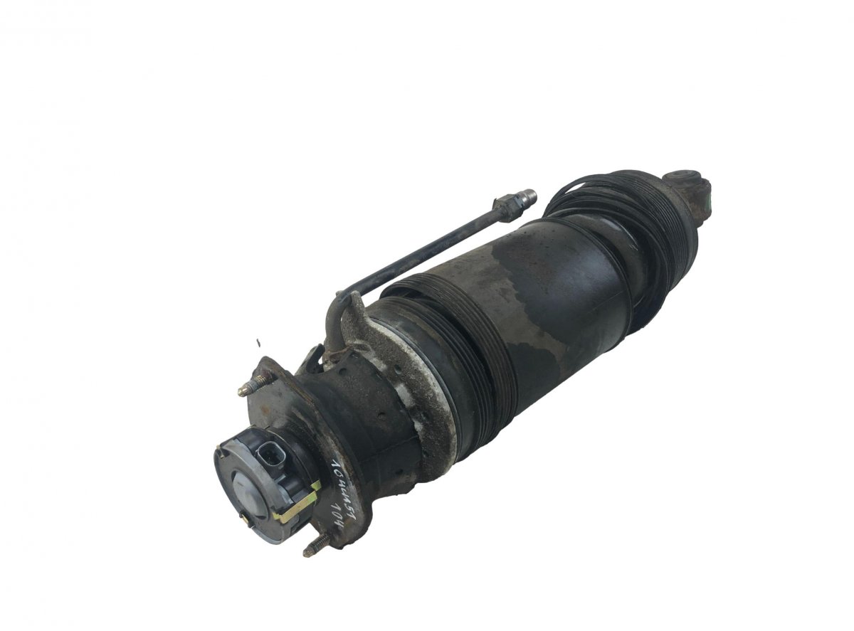 Mercedes-Benz A (W168) Shock Absorber Rear Right A2303200513 Shock Absorber Rear Right MERCEDES-...