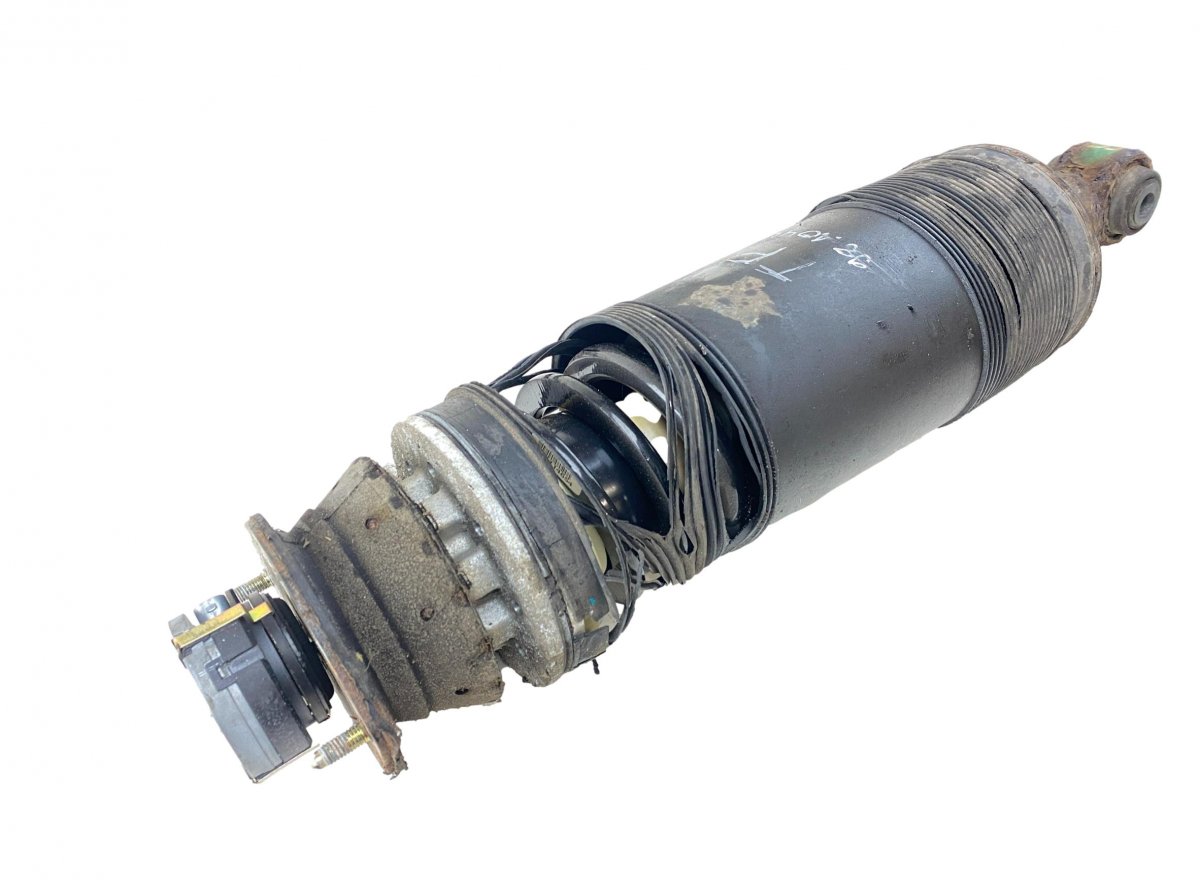 Mercedes-Benz A (W168) Shock Absorber Rear Right A2303200513 Shock Absorber Rear Right MERCEDES-...