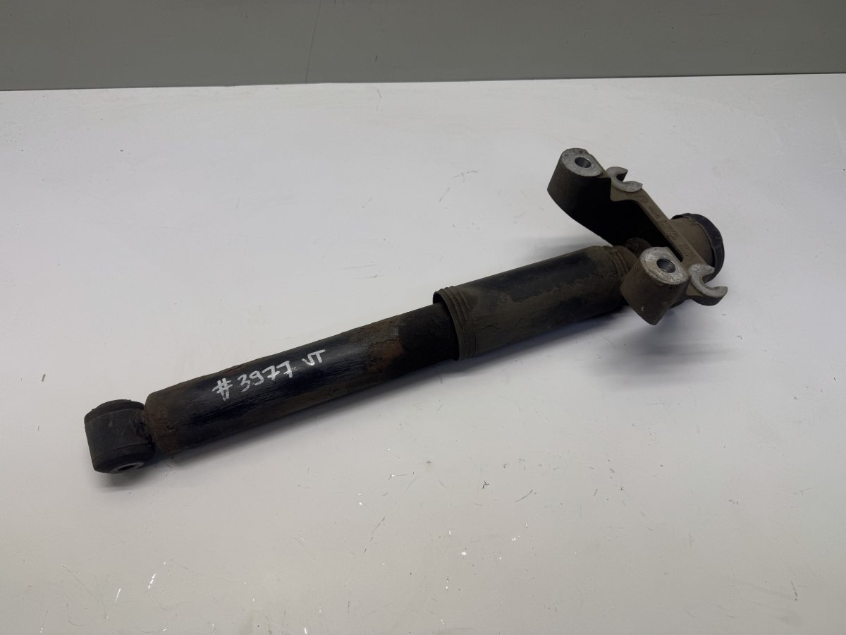 Volvo XC90 Shock Absorber Rear Left 32370071 32246739 32246742 32370071 32346076 32...