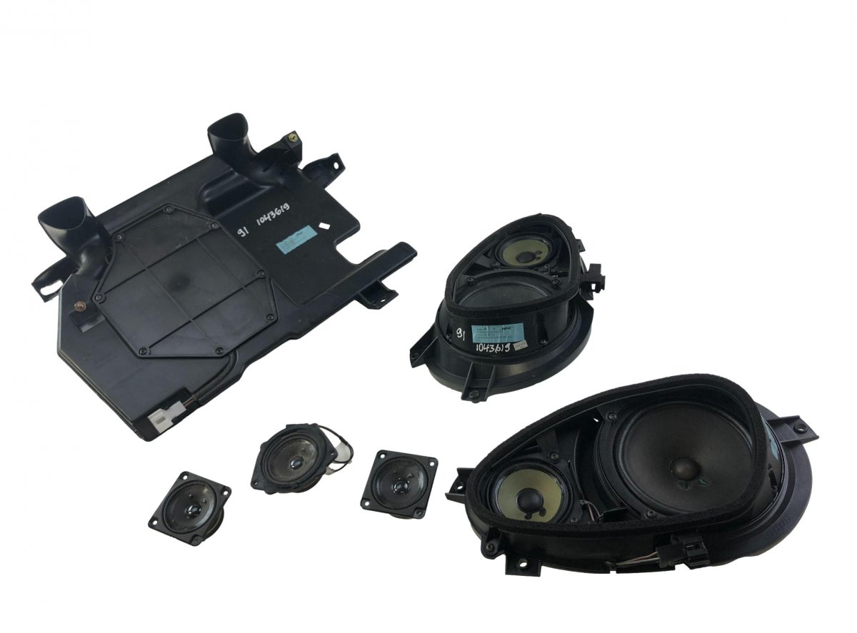 Mercedes-Benz A (W168) Set of loudspeakers A2308201902 Set of loudspeakers MERCEDES-BENZ S...