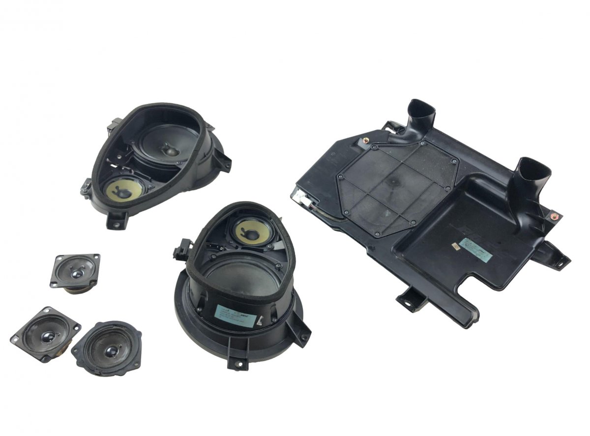 Mercedes-Benz A (W168) Set of loudspeakers A2308201902 Set of loudspeakers MERCEDES-BENZ S...