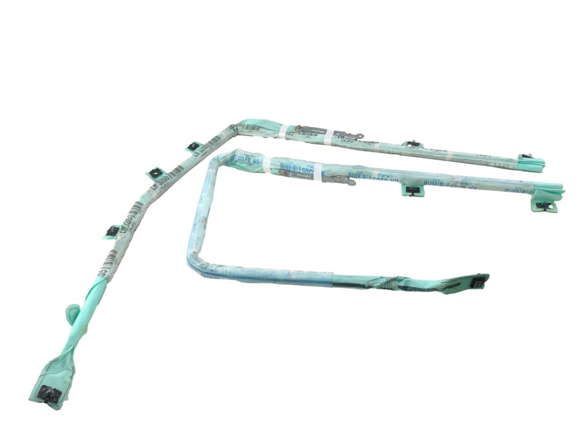 Mercedes-Benz A (W176) Set of head/curtain airbags