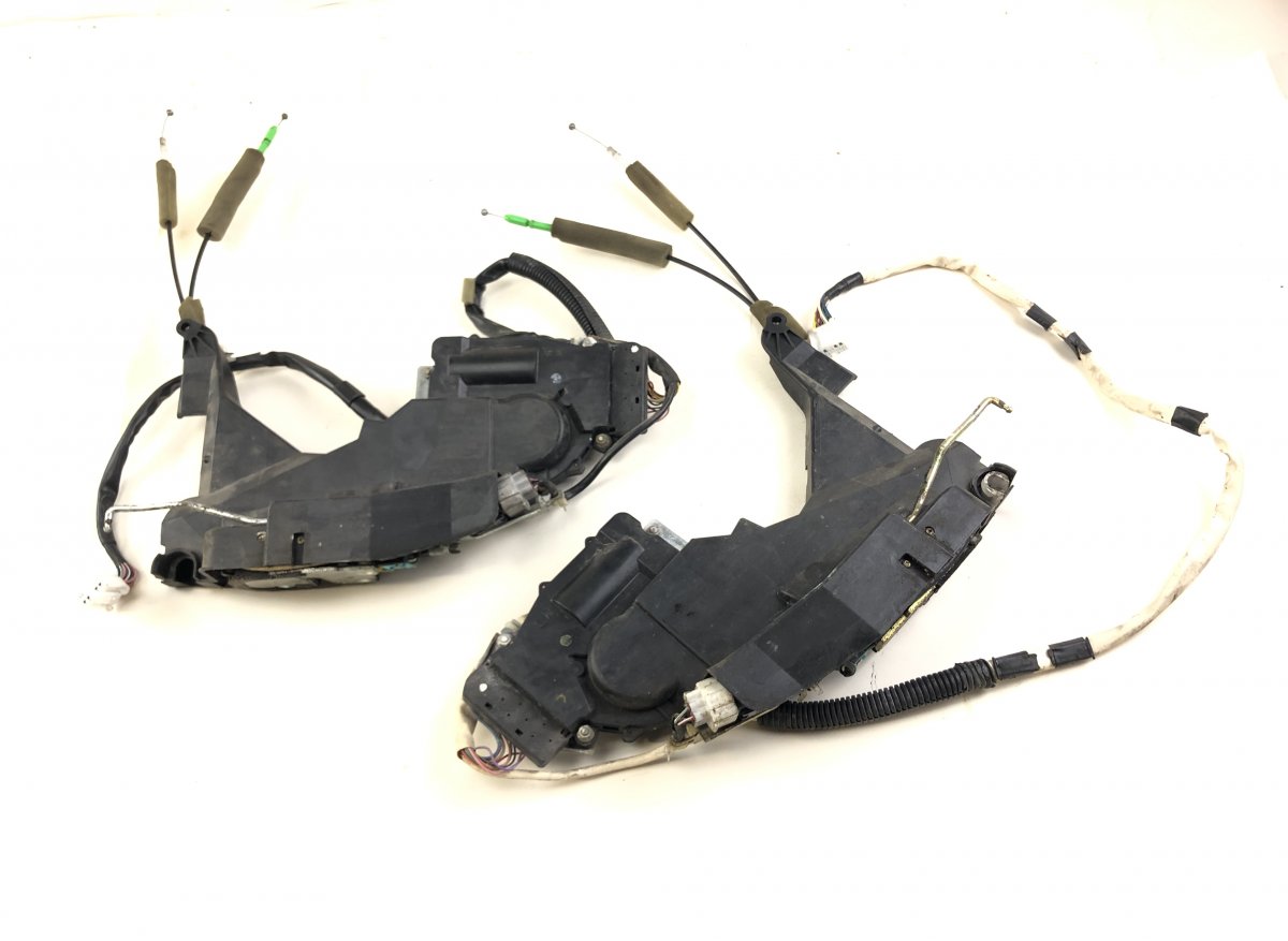 Lexus LS Set of door locks (latches)
