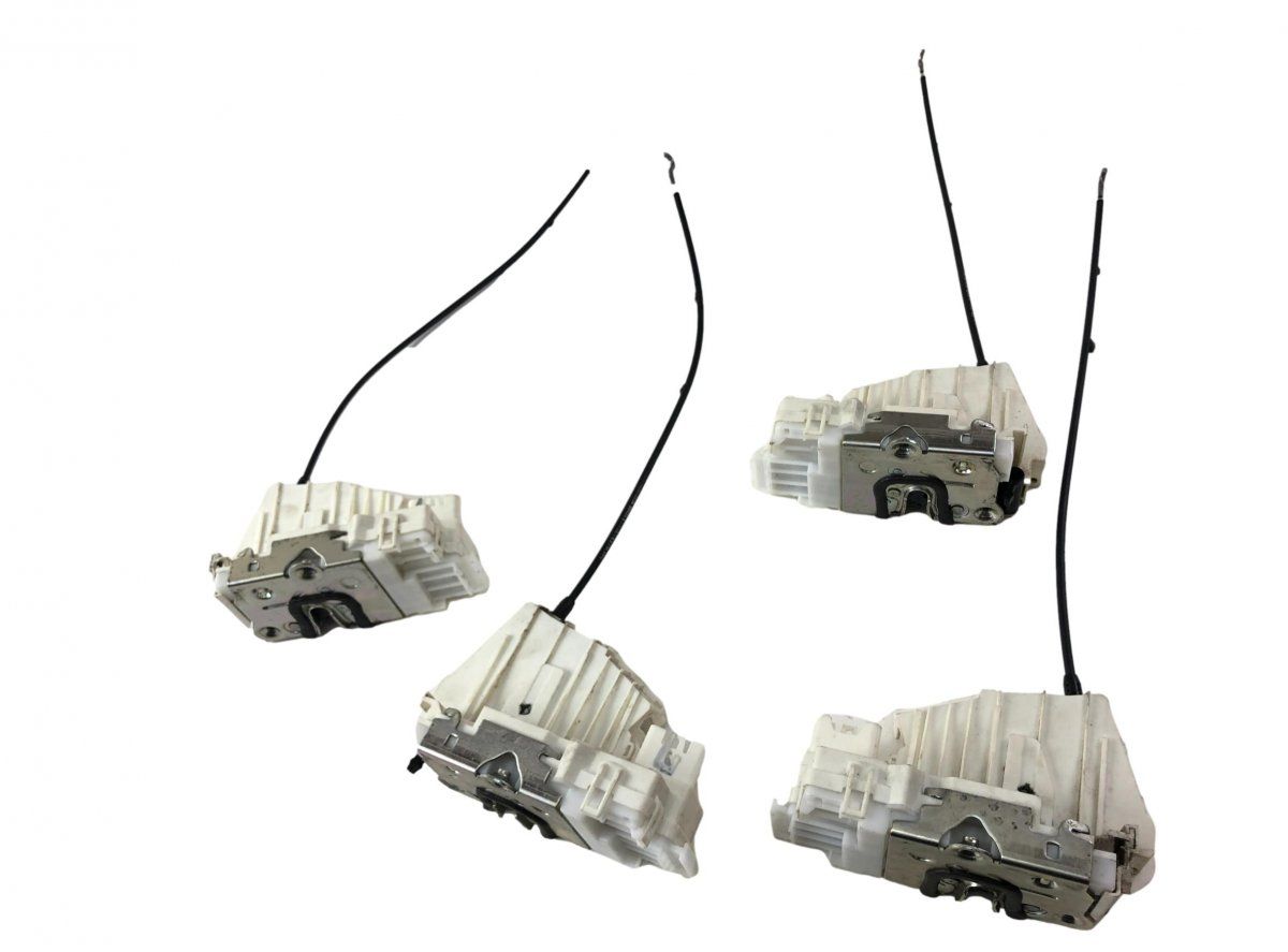 A1647201335 Set of door locks (latches) MERCEDES-BENZ ML-CLASS (W164) (2005-2011)