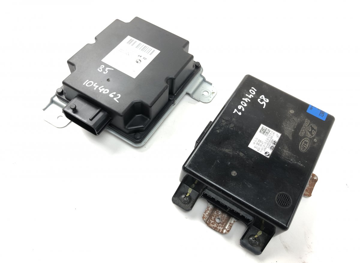Kia Optima (JF) Seats control unit 95450D4000 95300D4100 Seats control unit KIA OP...