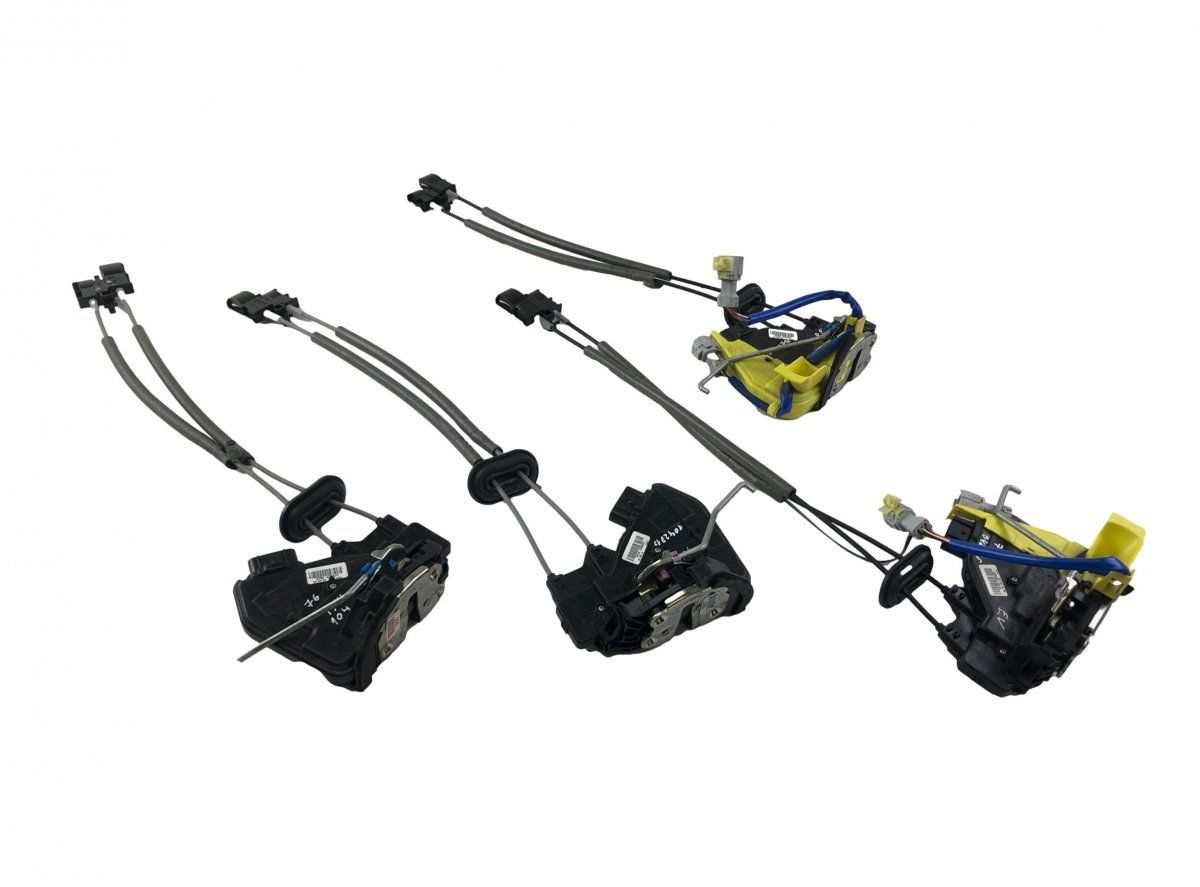 81310G5530 Set of door locks (latches) KIA NIRO I (DE) (2016-2022)