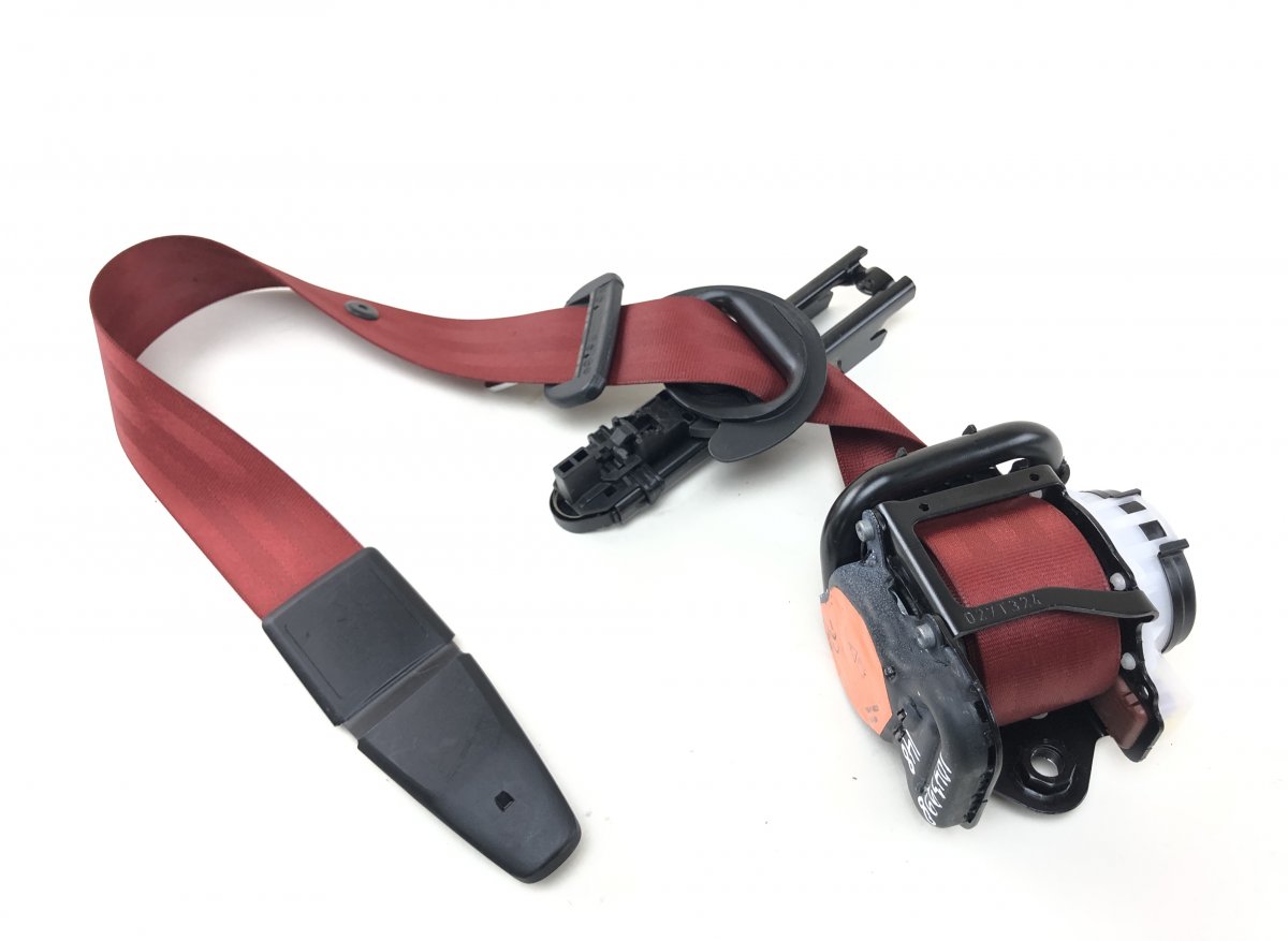 Porsche Macan Seat Belt Front Left