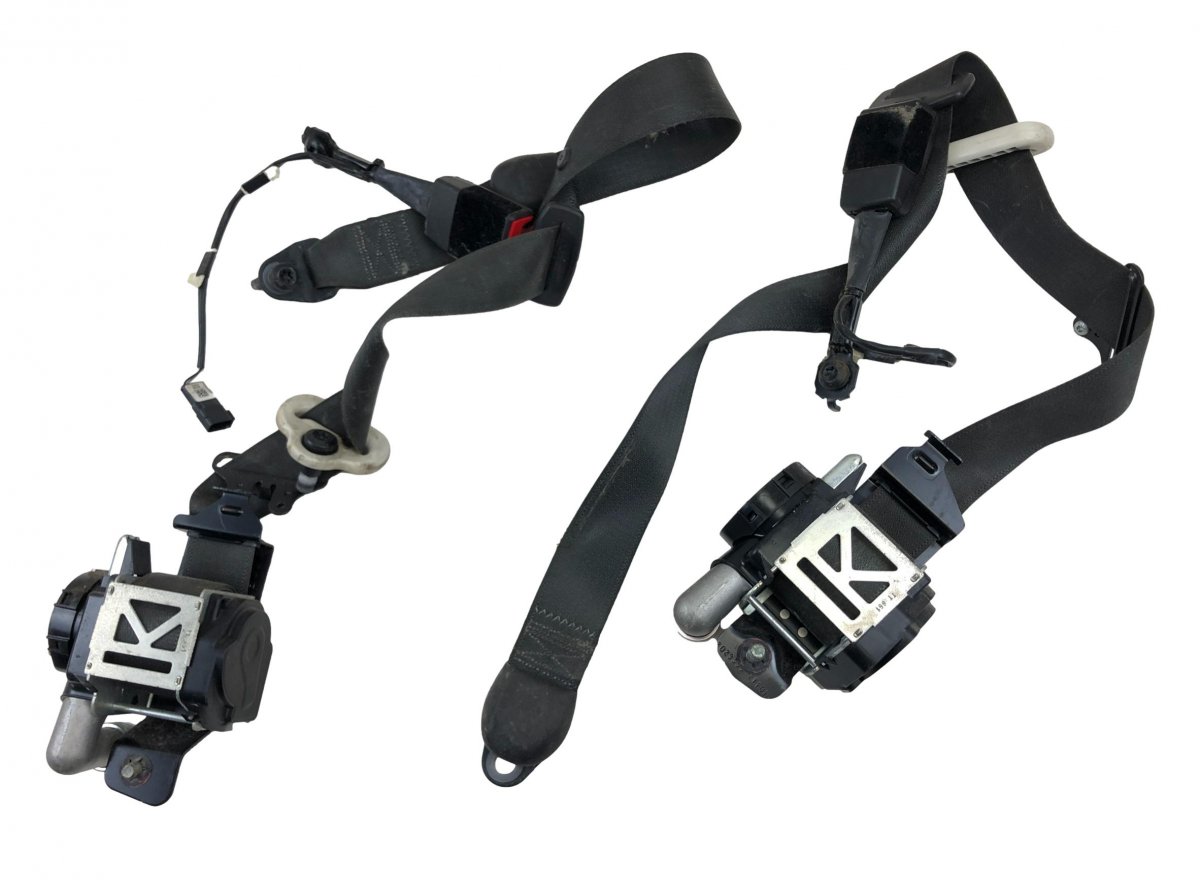 Ford Mondeo Seat Belt Set 2216004 Seat Belt Set FORD MONDEO Mk V (CD, CE,...