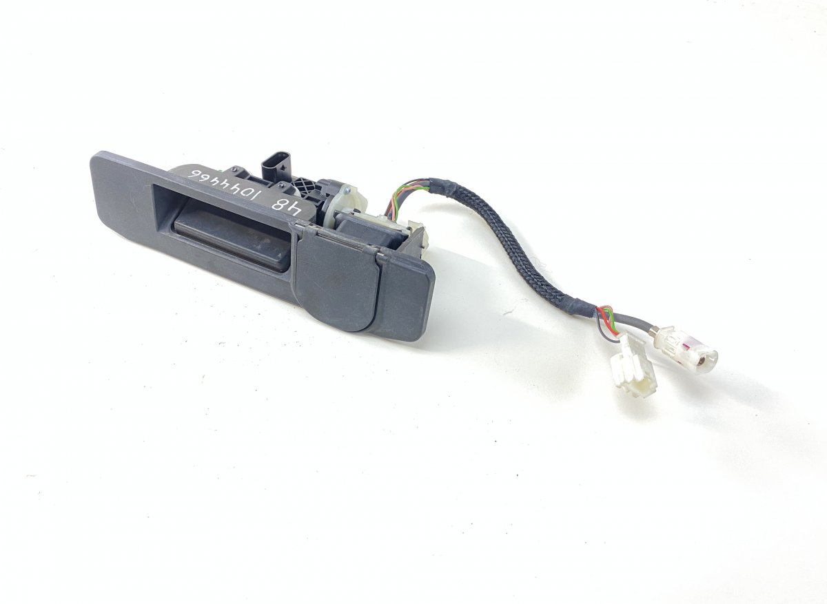 Mercedes-Benz A (W176) Reverse camera A2229054509 Reverse camera MERCEDES-BENZ C-CLAS...