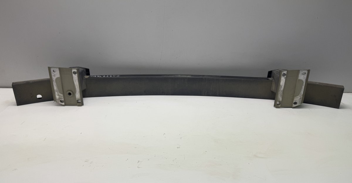 Volvo XC90 tagapampri tala 31656957 31698776 31407790 Rear bumper beam VOL...