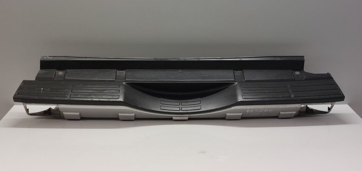 Mitsubishi Pajero rear bumper 6410A315 6410A186 Rear bumper MITSUBISHI PAJERO...