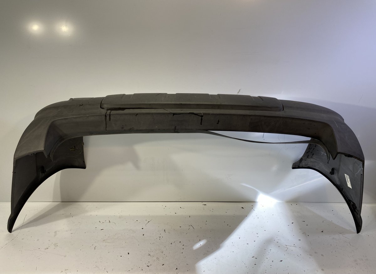 Volvo V70 rear bumper Rear bumper VOLVO V70 II / XC70 I (P80) (2000-2...