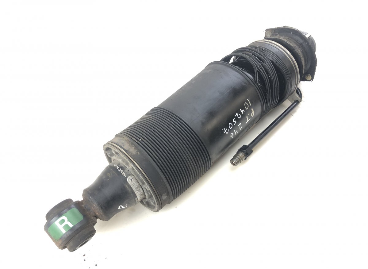 Mercedes-Benz A (W168) Shock Absorber Rear Right A2303200513 Shock Absorber Rear Right MERCEDES-...