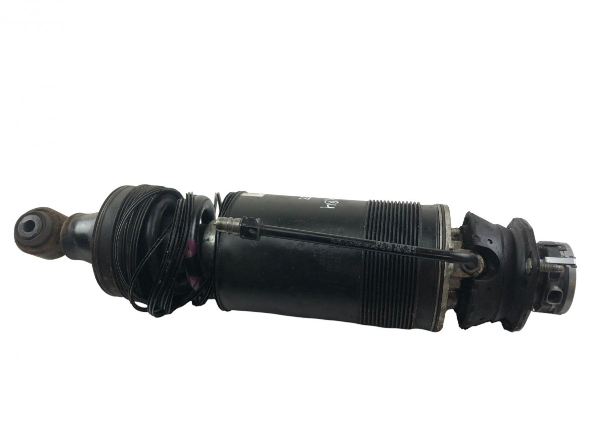 Mercedes-Benz A (W168) Shock Absorber Rear Right A2303200213 Shock Absorber Rear Right MERCEDES-...