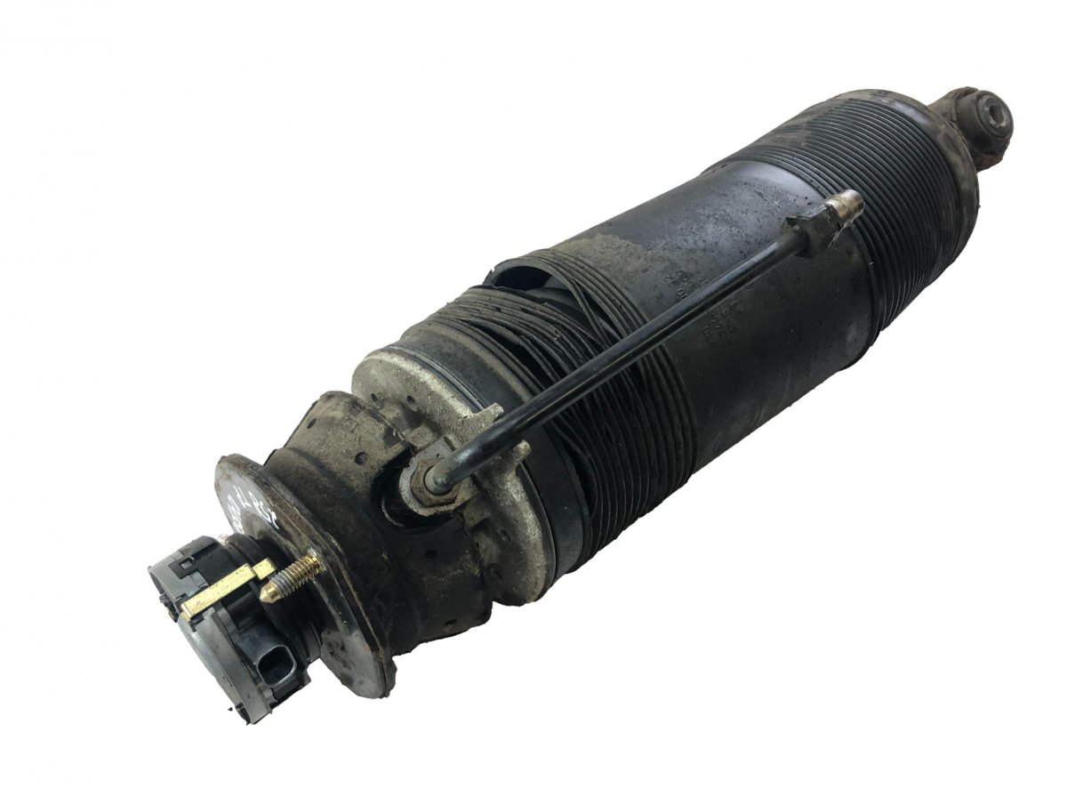 Mercedes-Benz A (W168) Shock Absorber Rear Right A2303200513 Shock Absorber Rear Right MERCEDES-...
