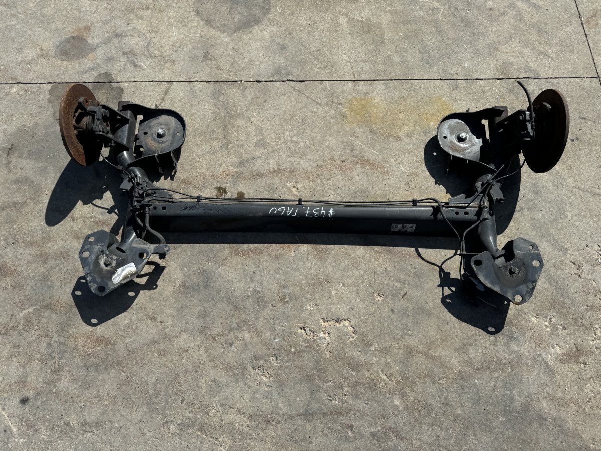 Renault Kangoo Rear axle beam 555118926R Rear axle Beam RENAULT KANGOO II (FW...