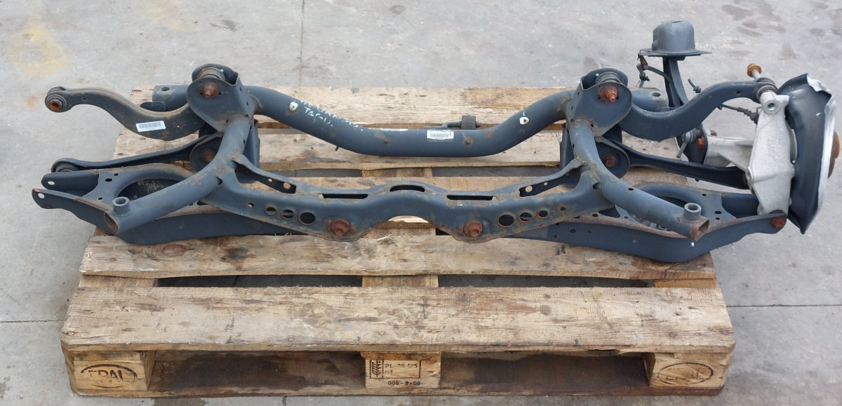Volkswagen Tiguan Taka-akselin palkki 5N0505315S Rear axle Beam VW TIGUAN I (5N) (200...
