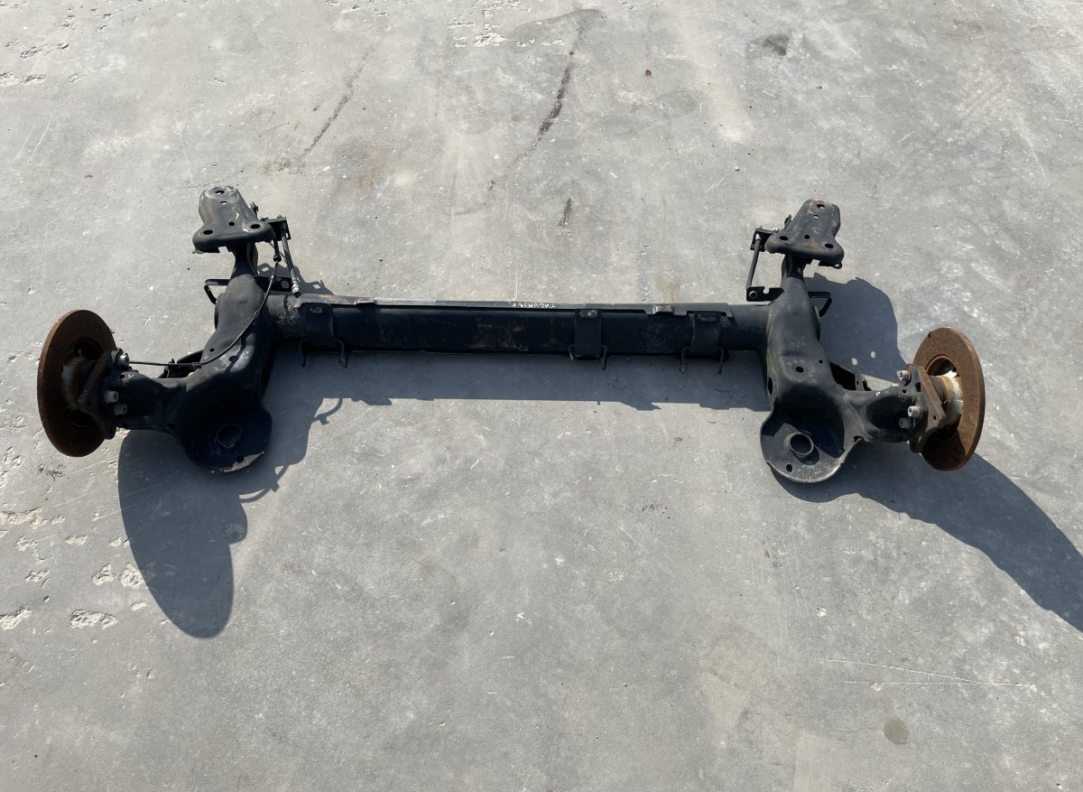 Peugeot 208 Tagasilla ristitala 1607197480 Rear axle Beam PEUGEOT 208 I (A9) (2...