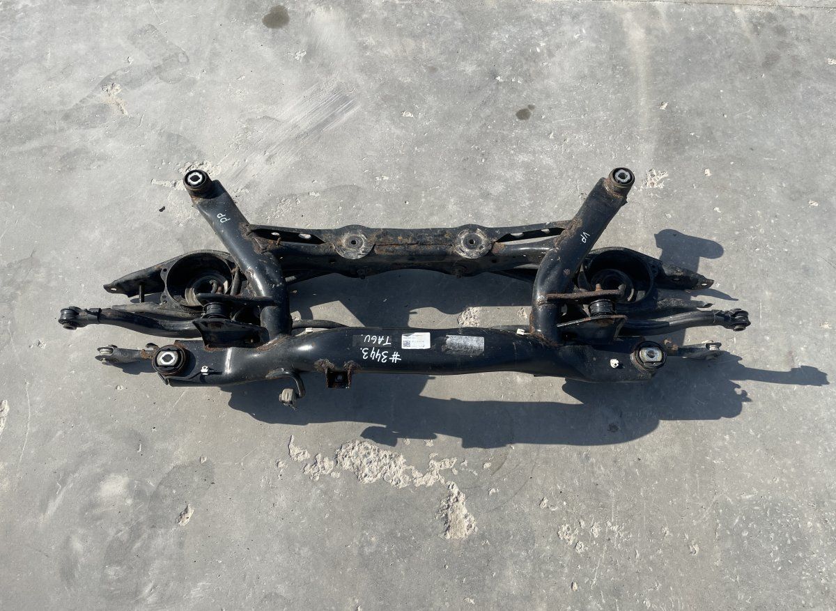 5Q0505235J Rear axle Beam SKODA SUPERB III (3V3, 3V5) (2015-2024)