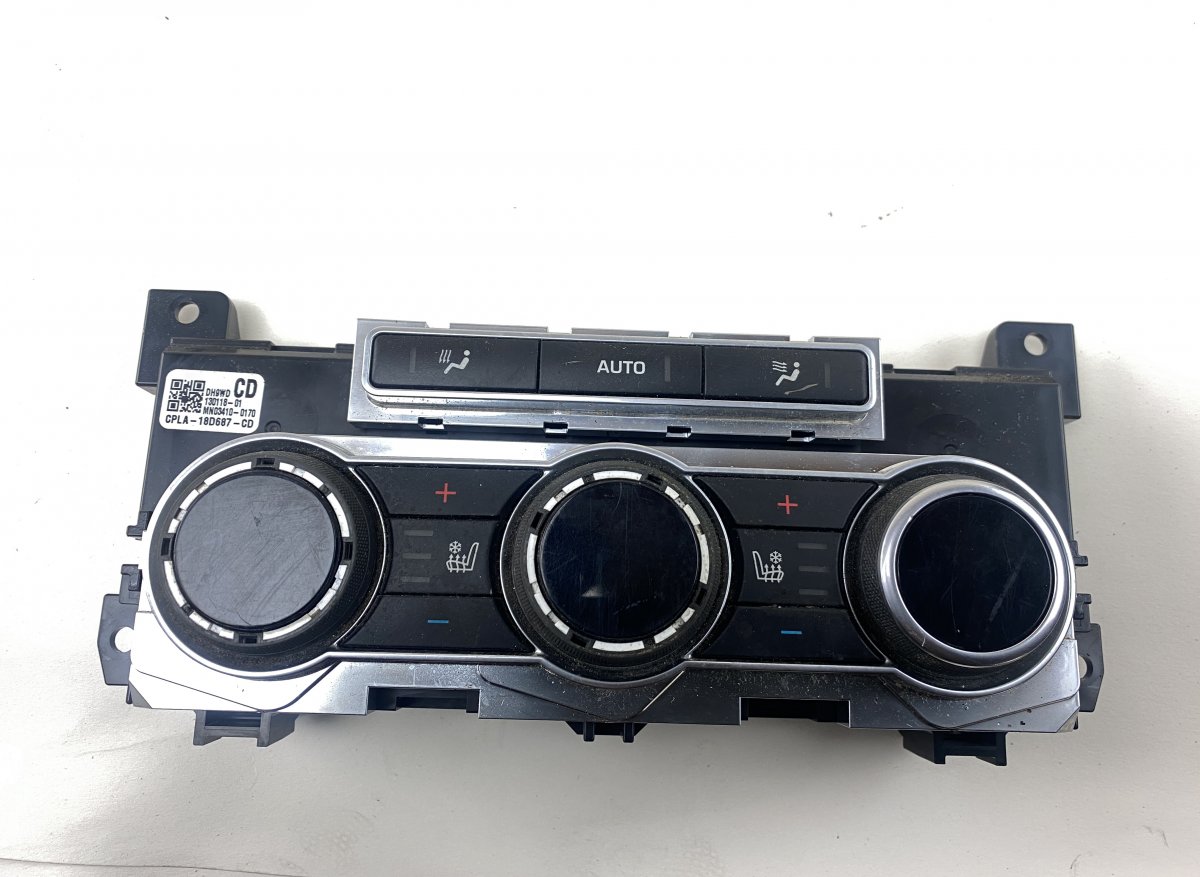 Land Rover Range Rover (L405) Rear AC heater control panel LR068434 Rear AC heater control panel LAND ROVE...